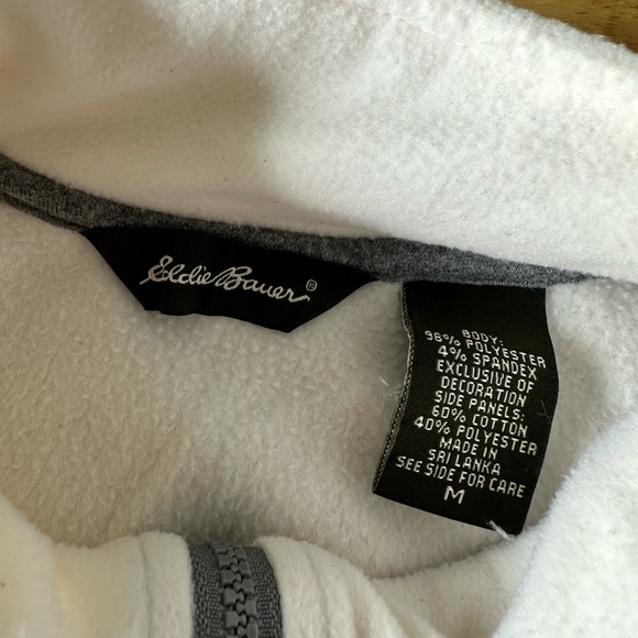 Eddie Bauer white fleece half-zip sweater - Picture 5 of 5
